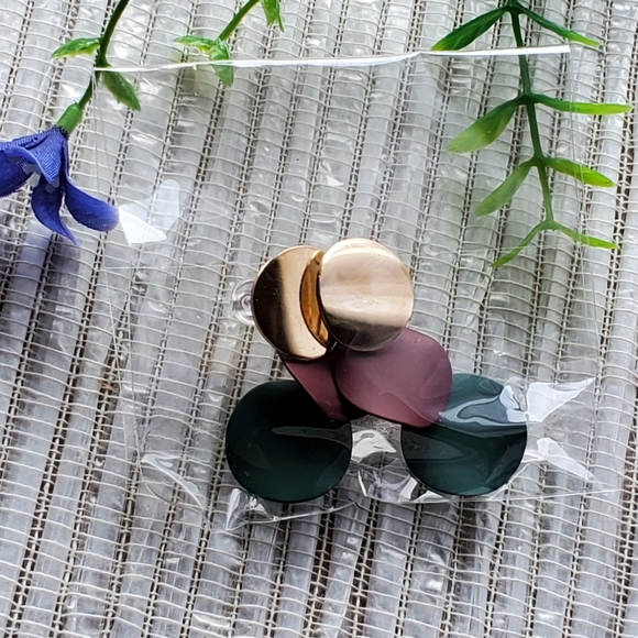 Fashion Bohemian Round Drop Metal Earrings purp/gn - Picture 13 of 14